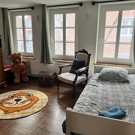 Ferienhaus Chez Mamie - 8 Personnes - Familial - Confort - Parking Public - Librairie